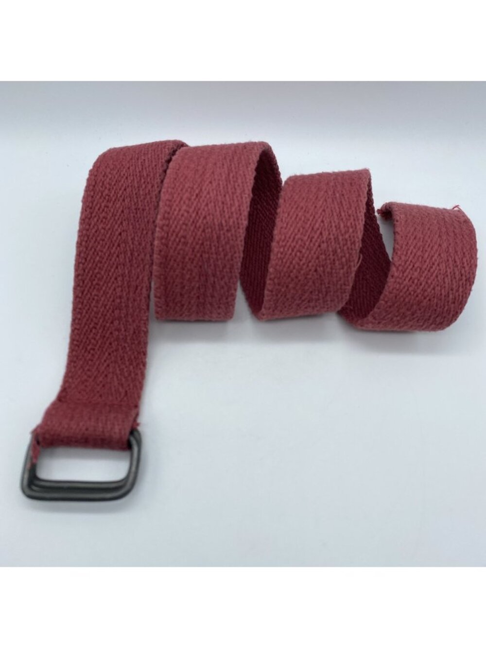Unbranded Salmon Color Pinkish Red D-Ring Belt Men's Size 30 End to End 39"